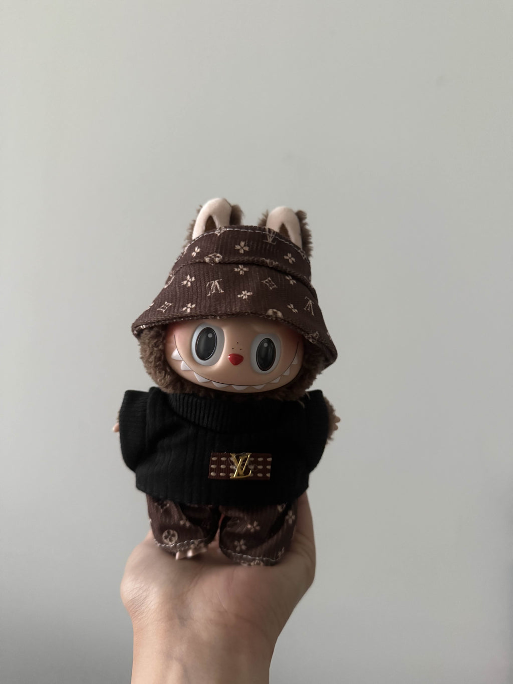 Full LV Outfit with Monogram